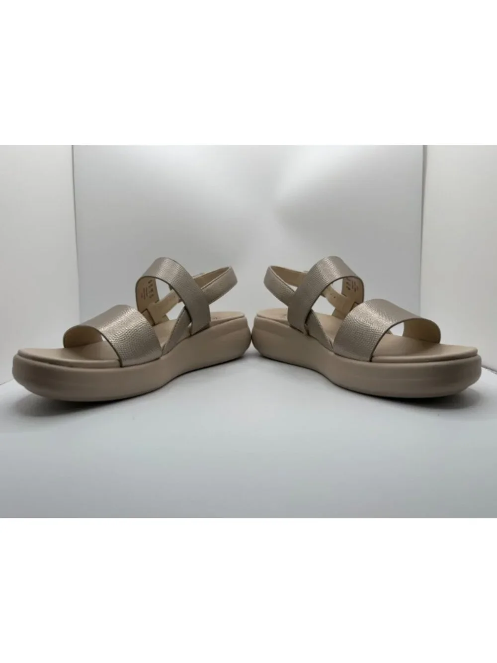 Naturalizer Coast Wedge Sandals Women Size 9W Metallic Mauve Strappy Shoes-NWOT
